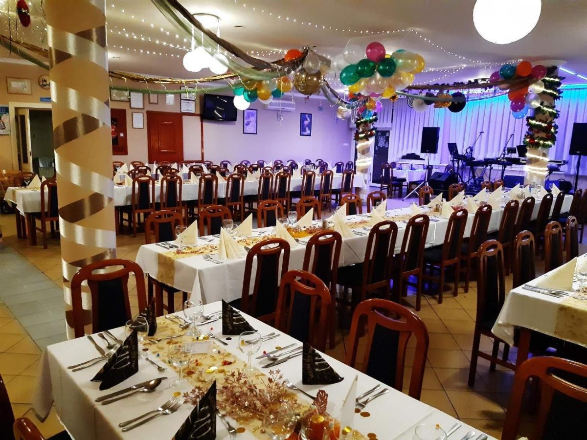 Hotel Imperial Gyogyszallo Es Gyogyfurdo Kiskoros Εξωτερικό φωτογραφία